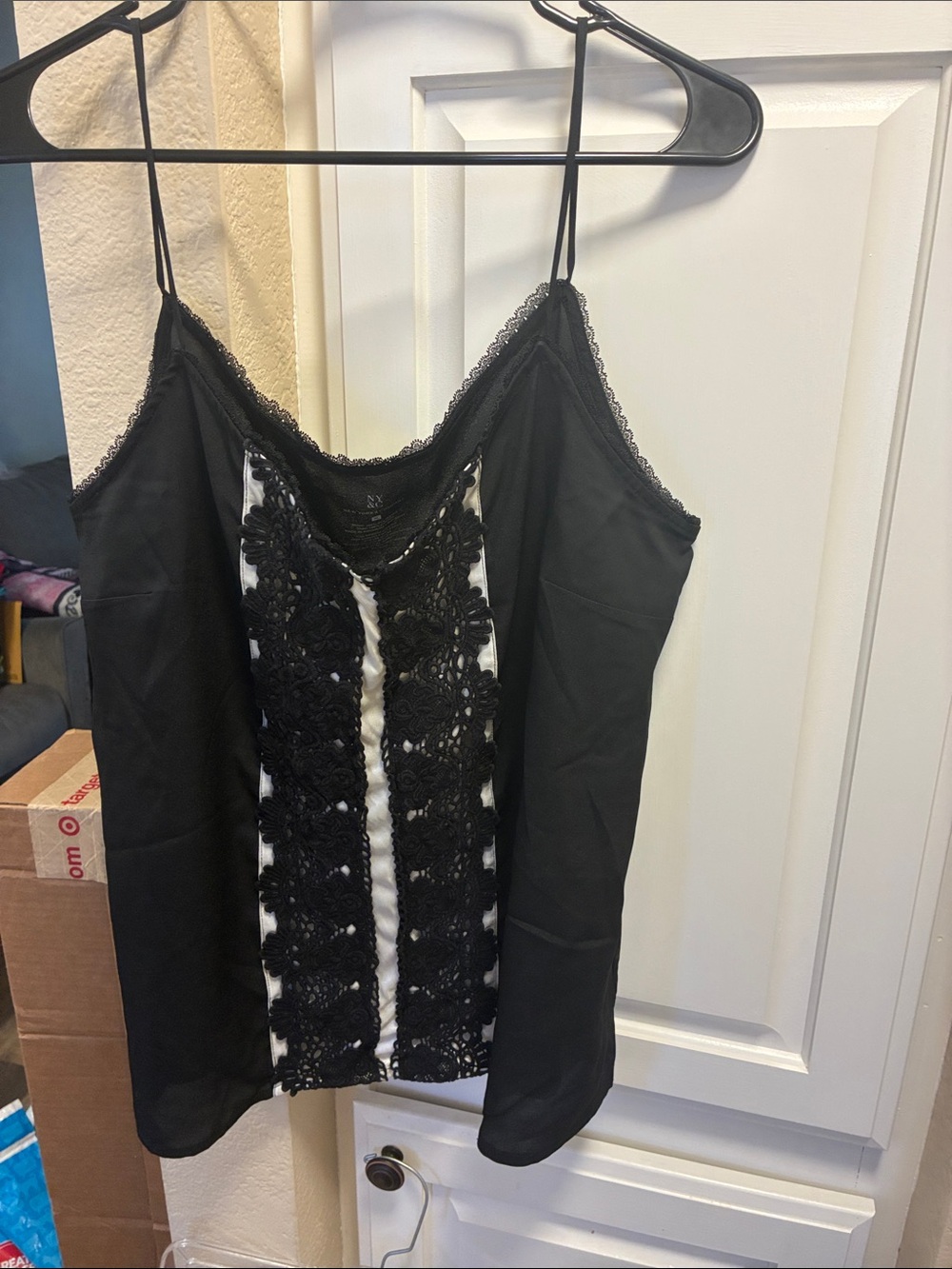 3 for $15 🦋🦋 New York & Company Black Lace-Accent Cami Tank Top